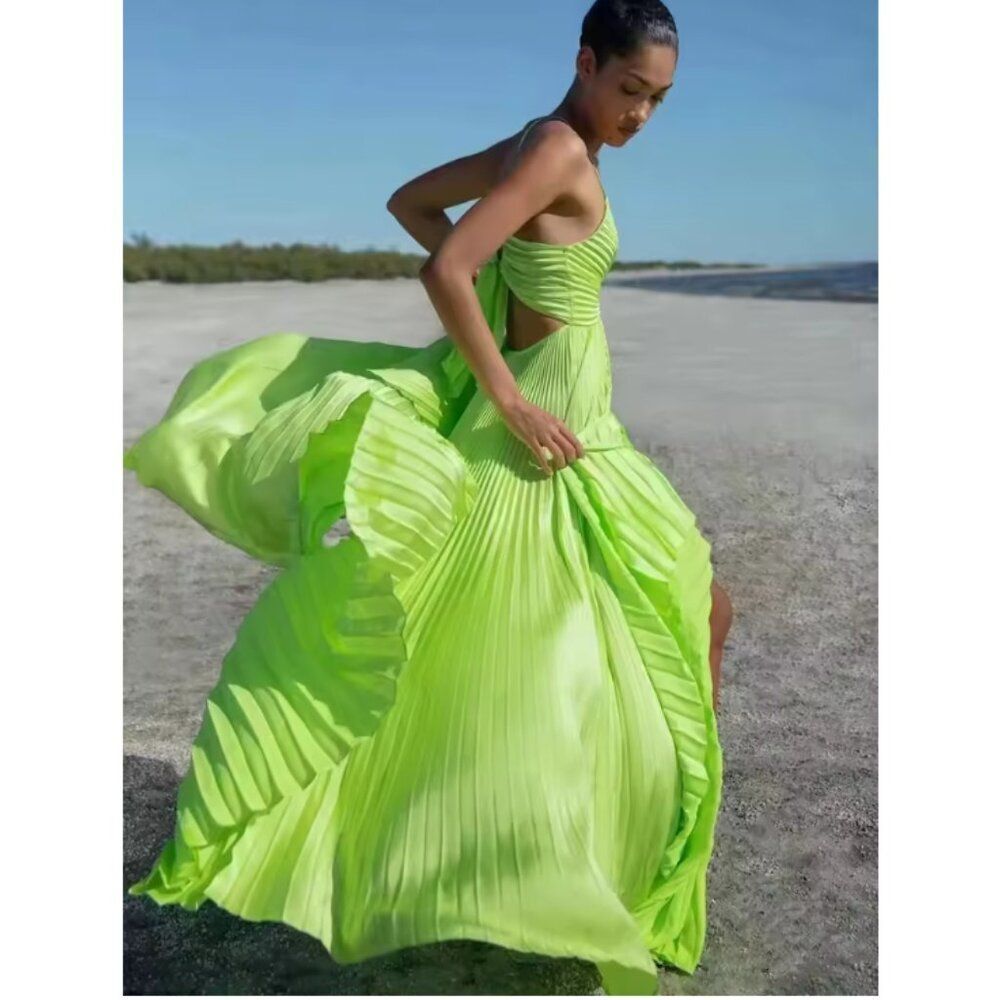 NWOT $795 A.L.C pleated dress Size 8 - Picture 1 of 12
